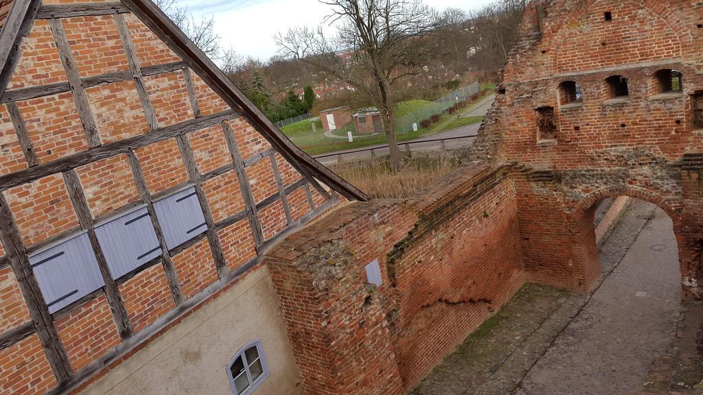 Burghotel Stargard Burg Stargard エクステリア 写真