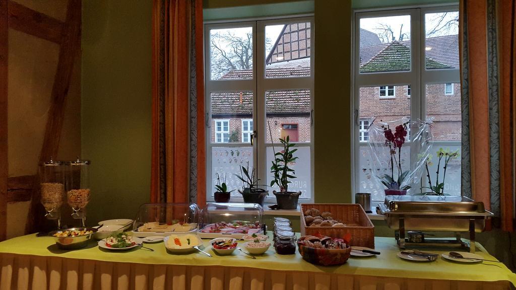 Burghotel Stargard Burg Stargard エクステリア 写真