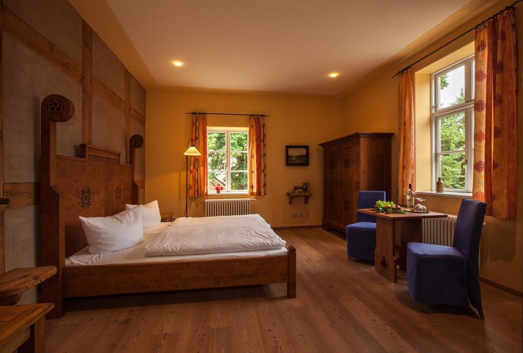Burghotel Stargard Burg Stargard 部屋 写真