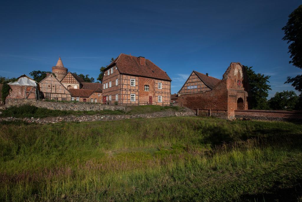 Burghotel Stargard Burg Stargard エクステリア 写真